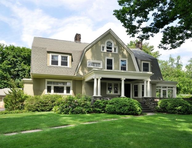 Netflix's 'The Watcher' home in New Jersey attracts unwanted