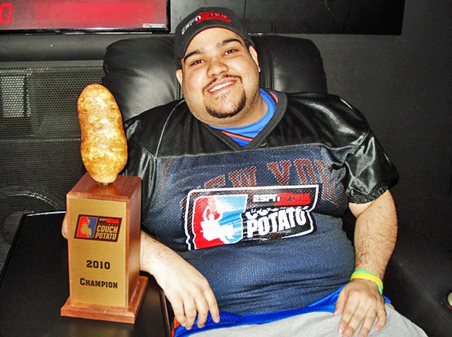 ultimate couch potato Cruz