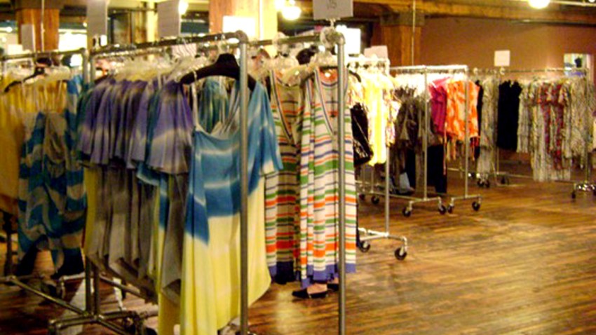 031309 women resort wear