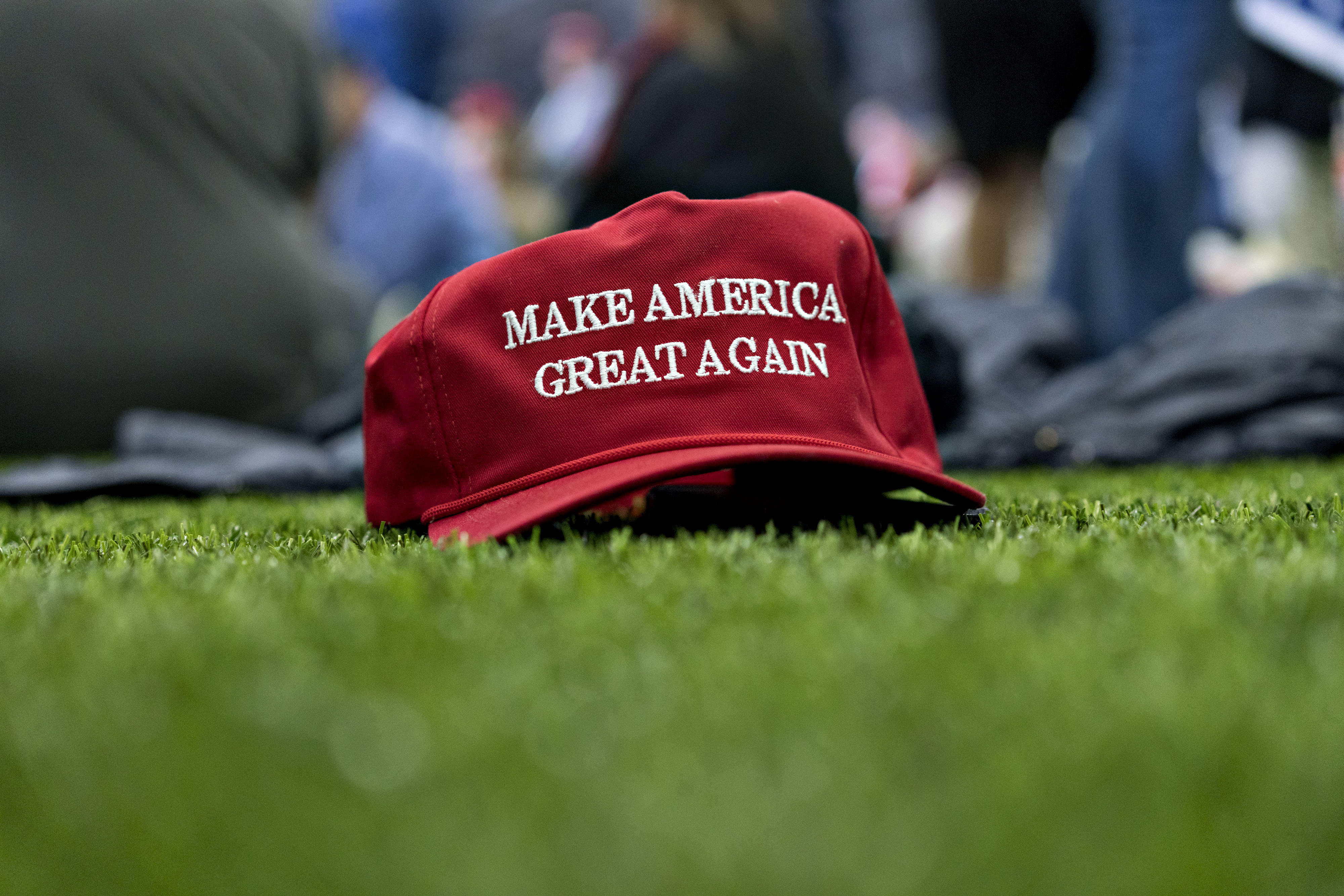 MAGA hat cake sparks protest at bakery in New York state