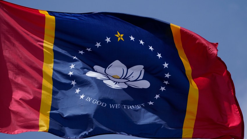 Mississippi Approves Flag With Magnolia ‘in God We Trust Nbc New York 