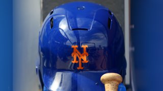 Mets helmet