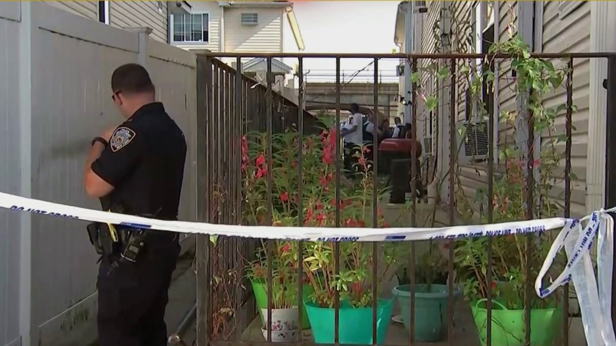 One Dead, 5 Others Hurt in Separate Triple Shootings in Brooklyn and ...
