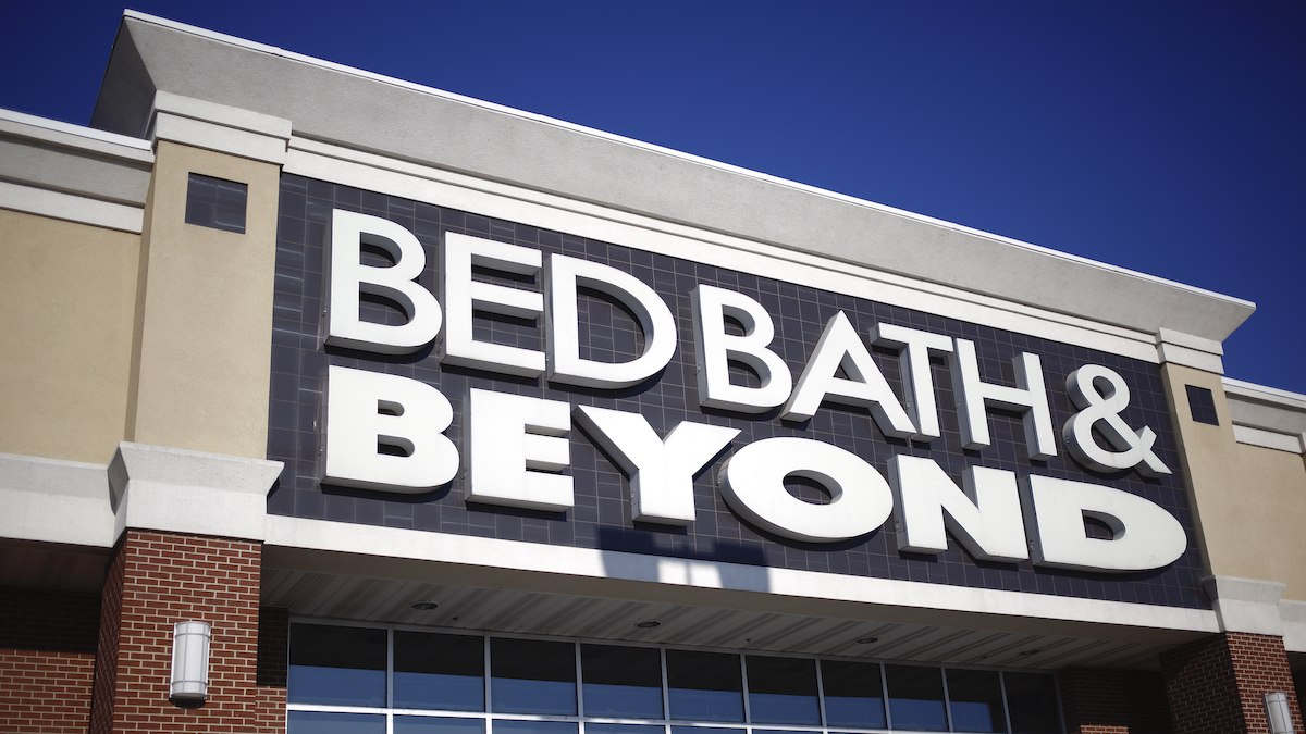 bed bath and beyond hours july 4