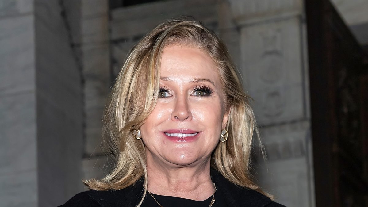 Kathy Hilton Is Joining ‘The Real Housewives of Beverly Hills’ for(02)