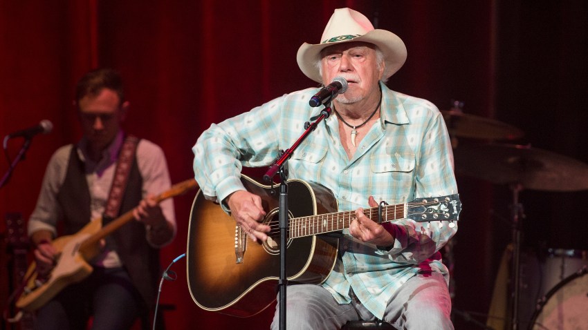 Jerry Jeff Walker, Texas Singer and Songwriter, Dies at 78 – NBC New York