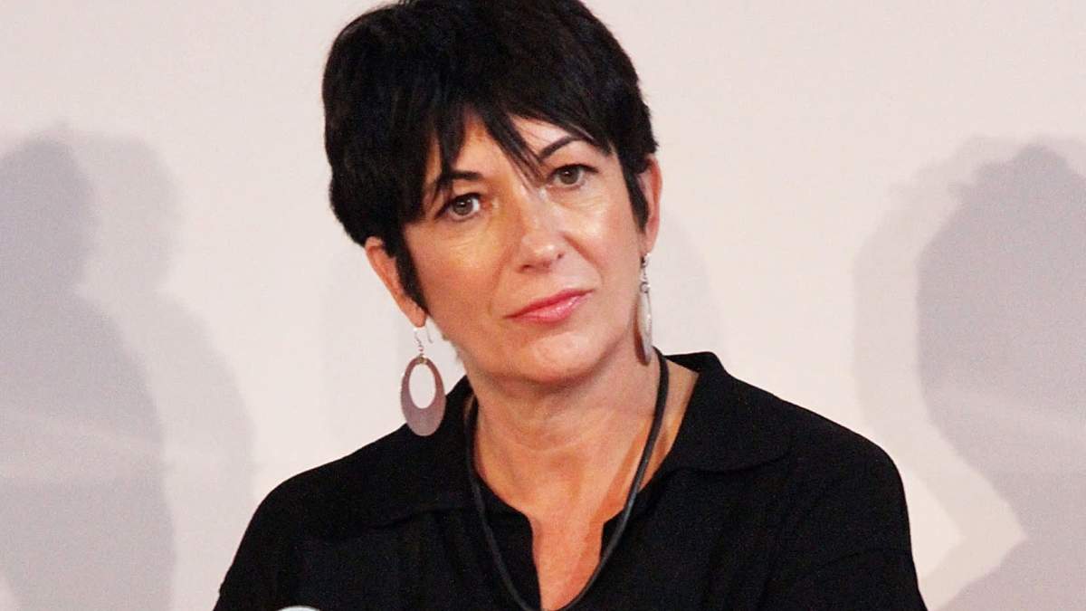 Ghislaine Maxwell Has Lost Weight, Hair in Lockup, Lawyers Say While
