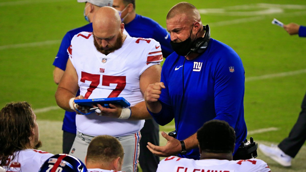 Giants Fire Offensive Line Coach Marc Colombo After Staffing Disagreement –  NBC New York