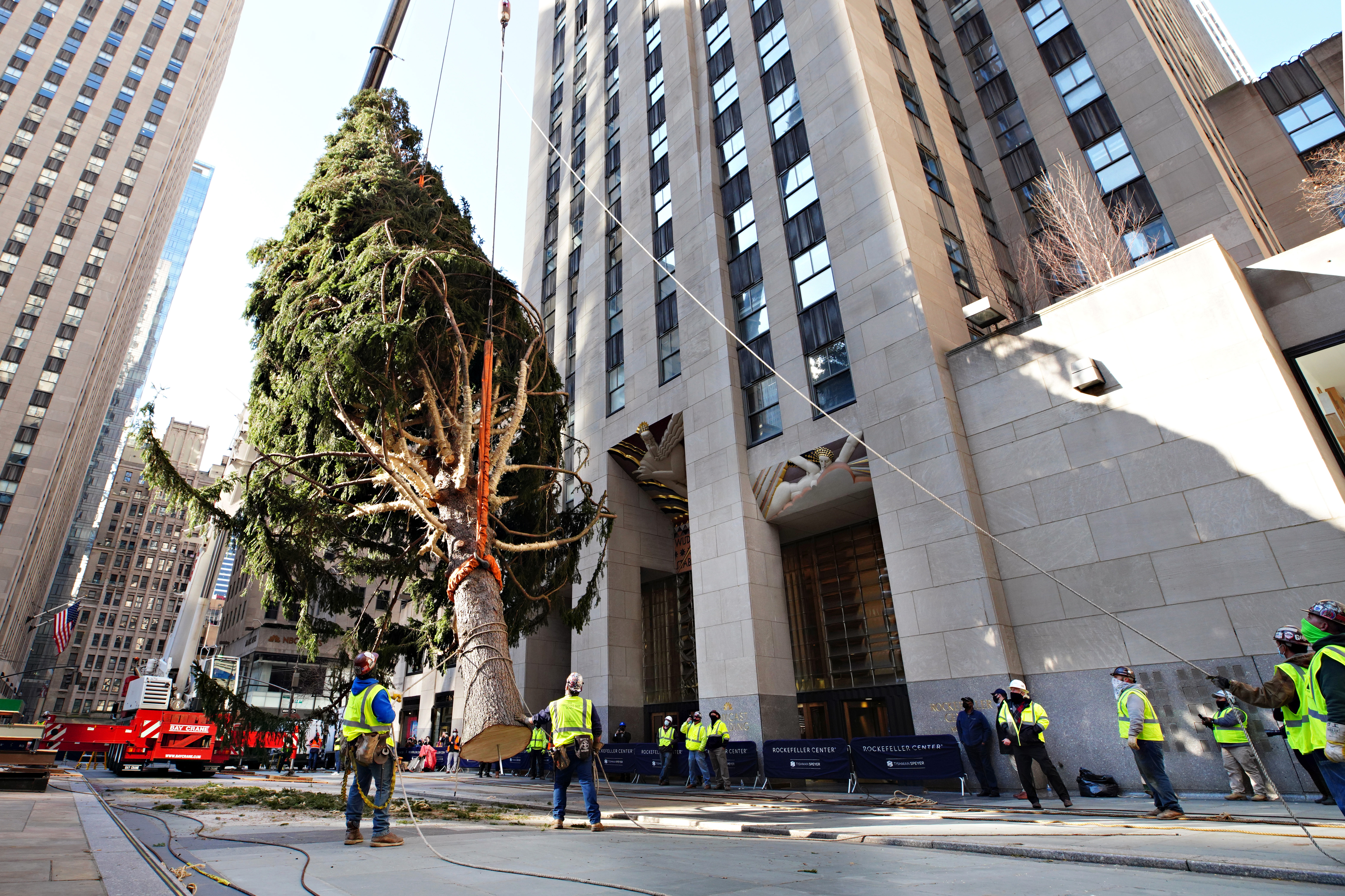 Photos Crews Hoist Christmas Tree At Rockefeller Plaza Nbc New York Photos Crews Hoist Christmas Tree At Rockefeller Plaza Nbc New York