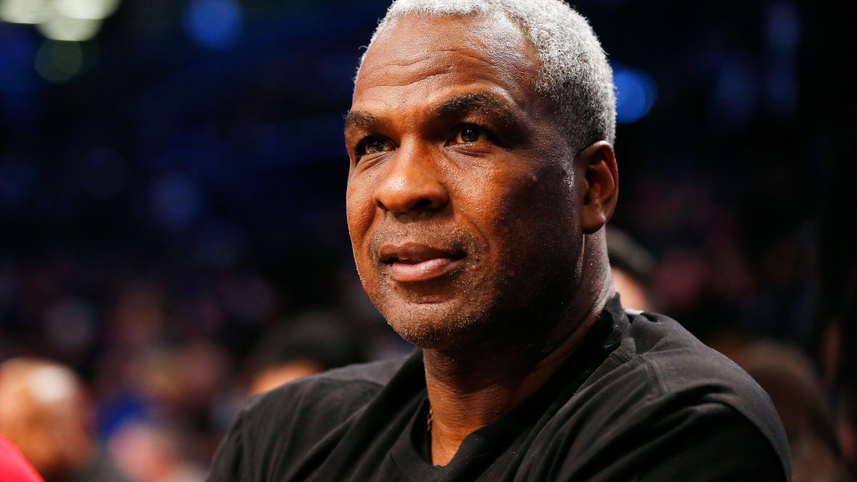 Charles Oakley says he declined chance to have jersey number retired by  Knicks: 'You can't buy me that easy' 