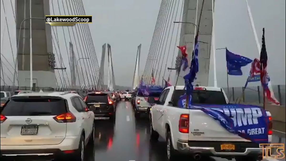 Caravans Of Trump Supporters Block Traffic On Nj Parkway Ny Bridge Nbc New York