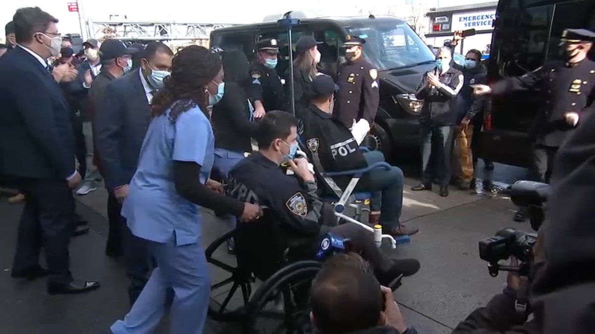 Wounded NYPD Officers Released From Hospital on Thanksgiving After ...