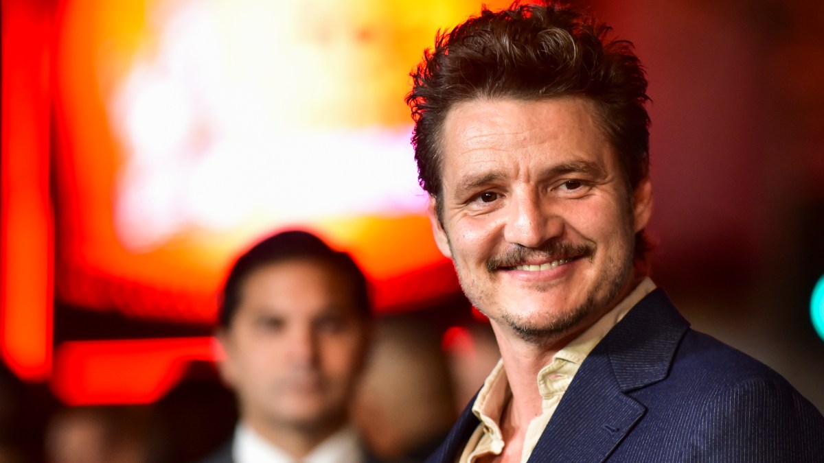'Mandalorian' Star Pedro Pascal Celebrates Sister After She Comes Out as Transgender – NBC New York - Vimarsana News
