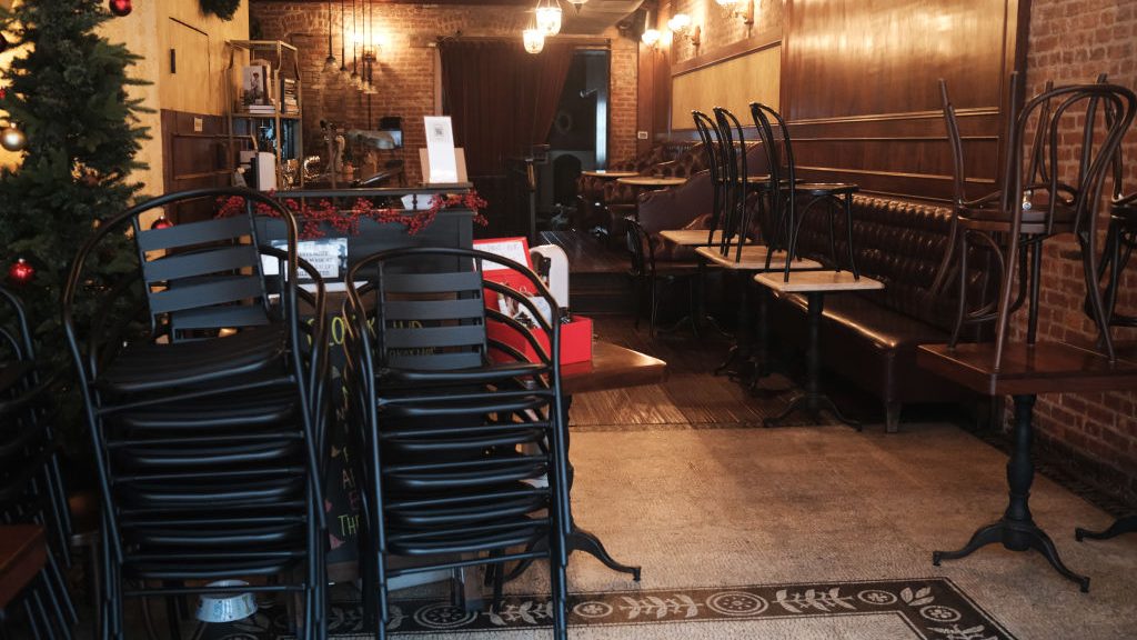 NYC Indoor Dining Shutters Monday; Winter Advisory Issued to Curbside Restaurants NBC New York