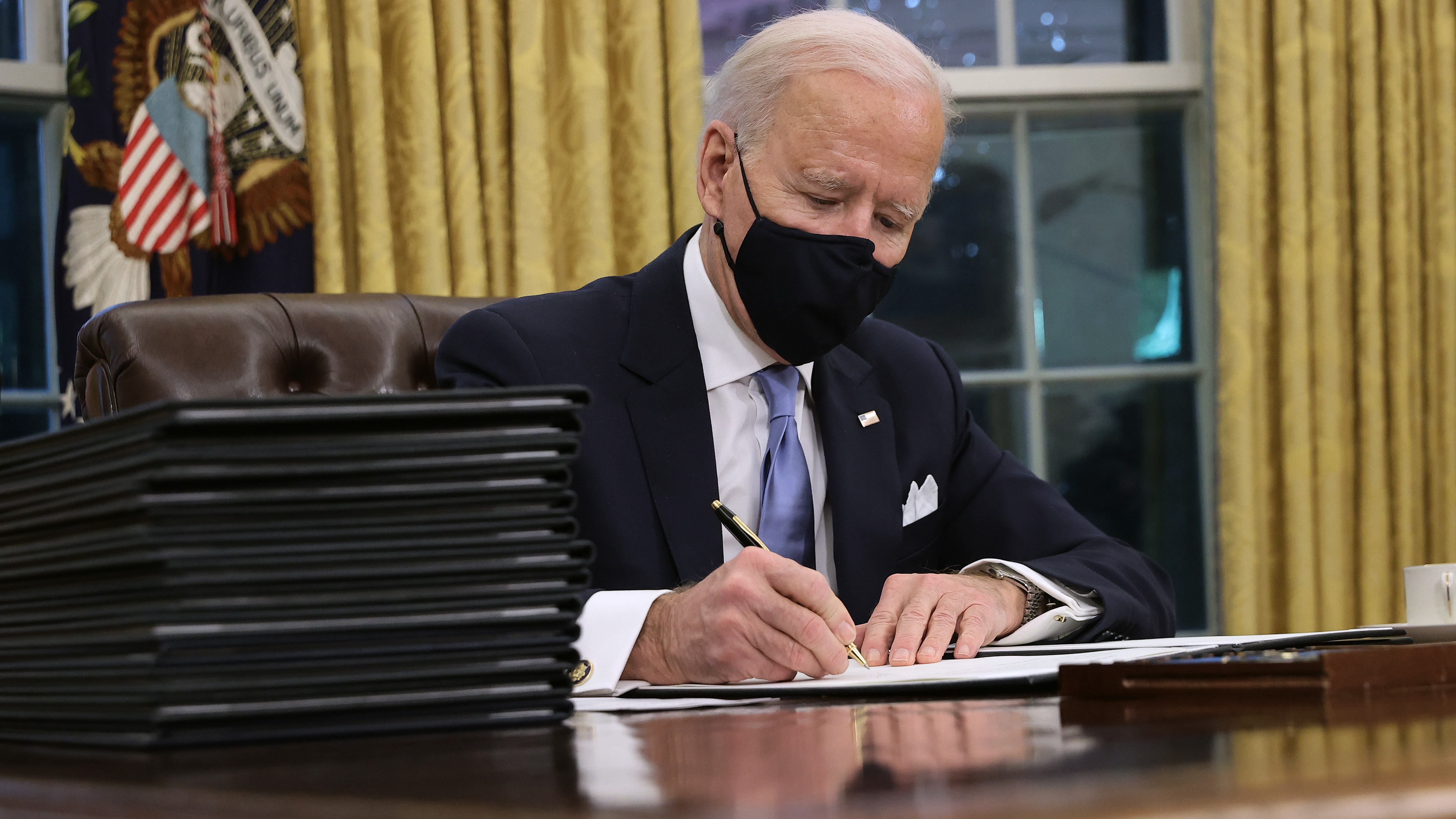 Executive Orders, Memorandums and Proclamations: What Are They and How Do Presidents Use Them? - Vimarsana News
