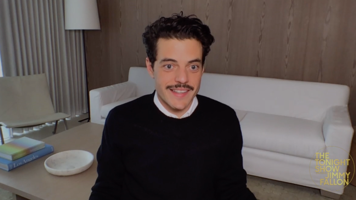 ‘Tonight’ Rami Malek Had Moment With Robin Williams, Rosetta Stone