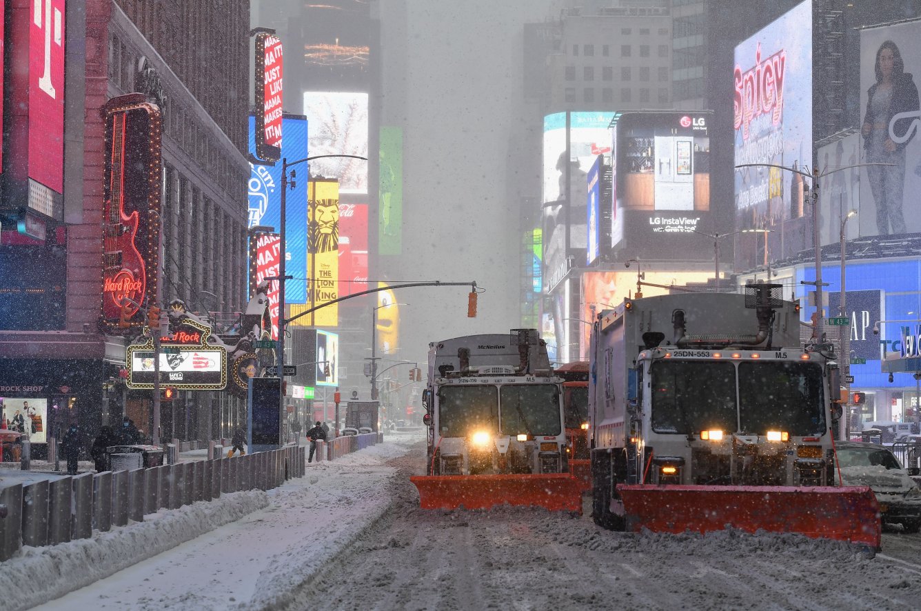 Нью-Йорк снегопад 2016