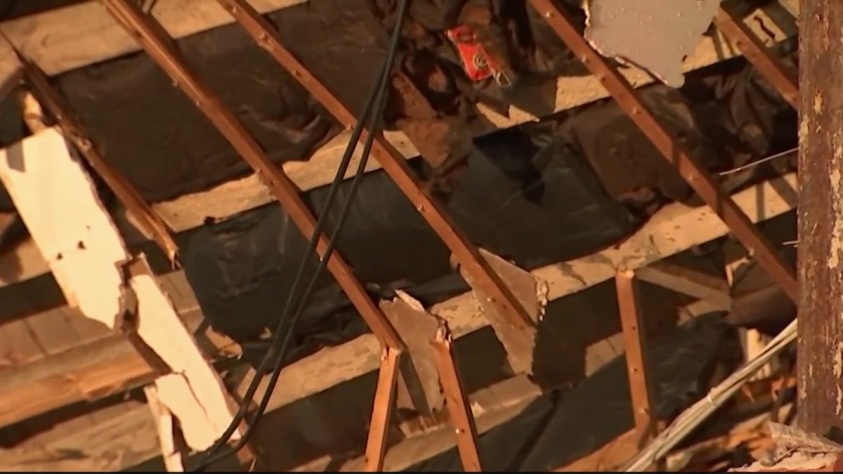 Partial Roof Collapse Causes Gas Leak in Long Island City NBC New York