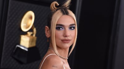 Singer Dua Lipa to host and perform on ‘Saturday Night Live'