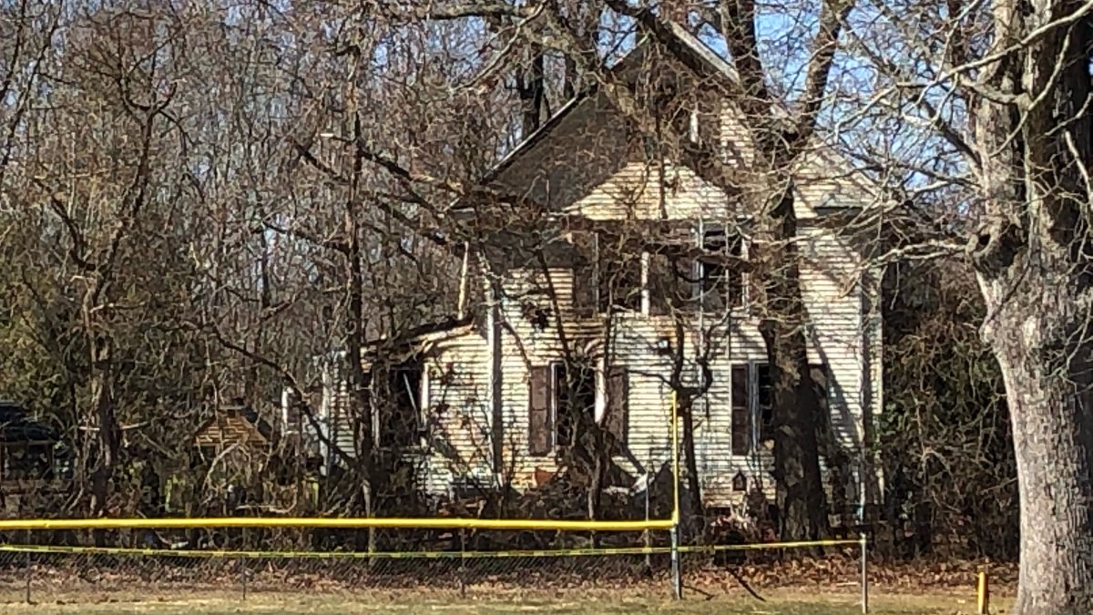 1 Dead, 2 Injured After Chester, Conn. House Fire NBC New York