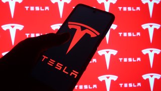 Tesla Vice President of Legal Al Prescott Leaves to Join Luminar, a Lidar Company