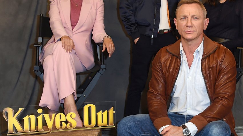 Daniel Craig attends the "Knives Out" photo call