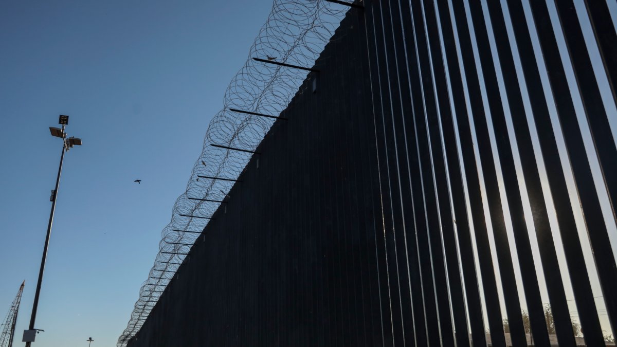 Pentagon Stops All Border Wall Construction Projects Paid for With ...