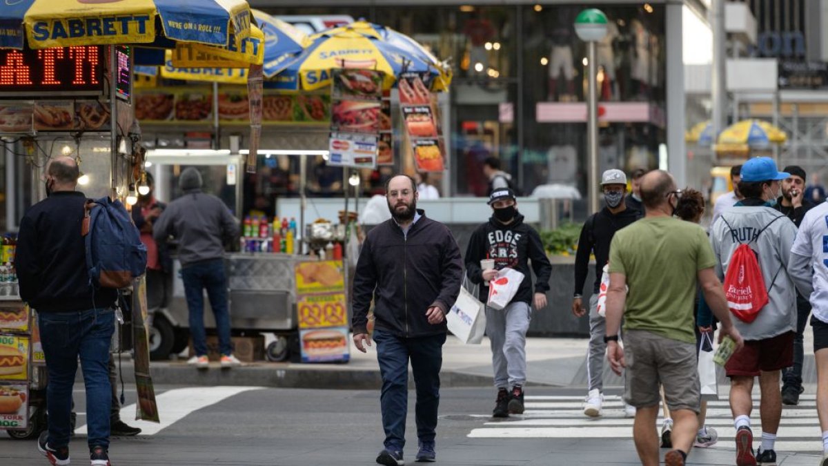 Cuomo Hopes To Fully Reopen New York Before July 1 Lifting All Covid Restrictions Nbc New York Cuomo Hopes To Fully Reopen New York Before July 1 Lifting All Covid Restrictions Nbc New York