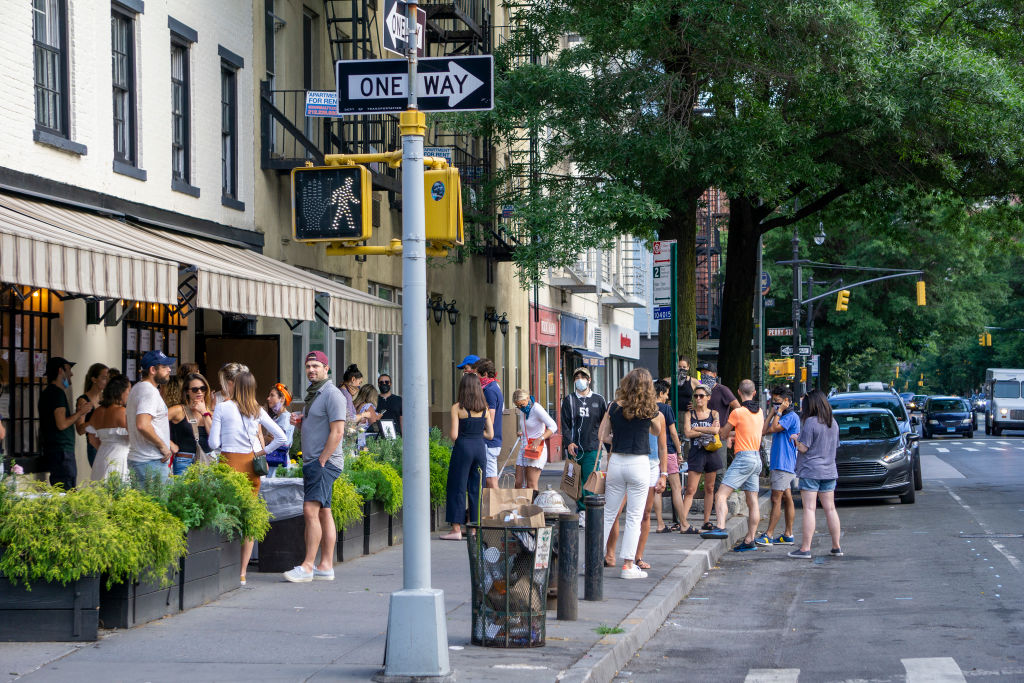 Cuomo to End COVID Curfews, Allow Bar Seating in NYC May 3 Amid Mask Rule Confusion NBC New York