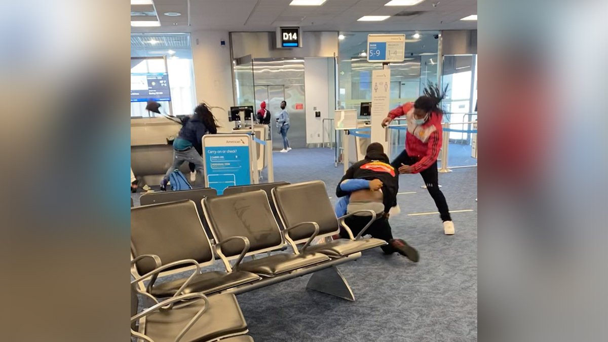 Man Arrested After Video Shows Wild Fights Inside Miami International ...