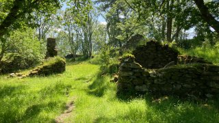 The Old Village of Lawers is up for sale for offers over £125,000 ($172,859).