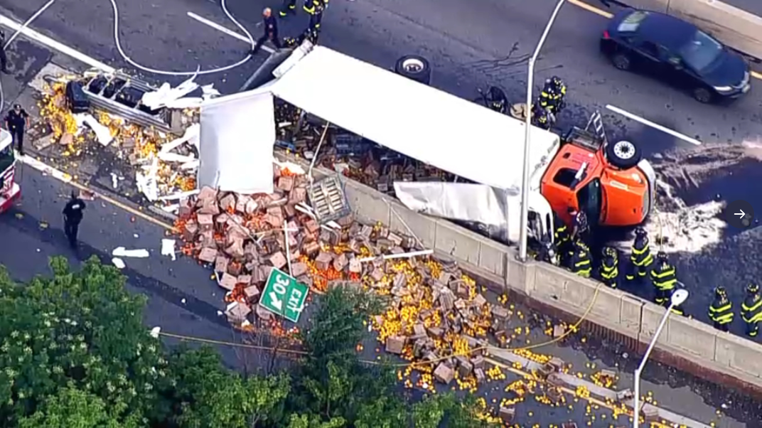 Truck Spill In New York Covers Highway In Peppers Nbc New York