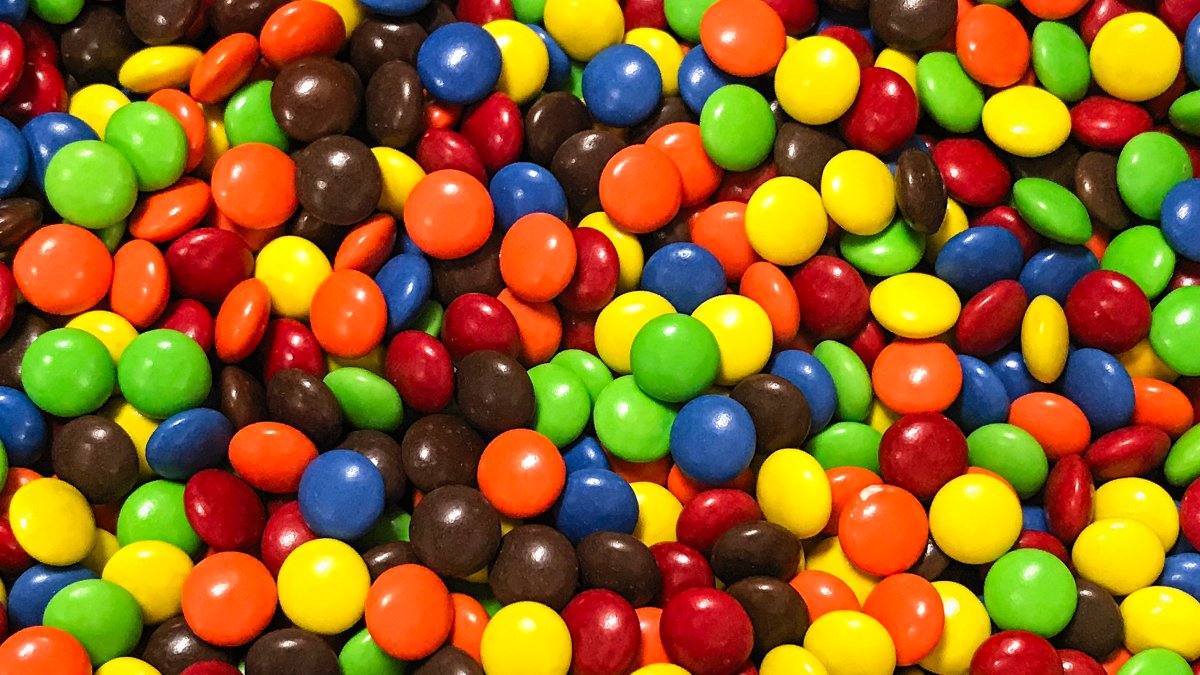 Marketing company recalls M&Ms in 20 states, including NY, over peanut problem