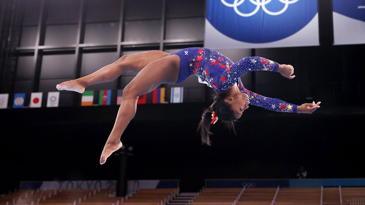 Biles, Lee Advance to All-Around Final Despite Team USA’s Shaky ...