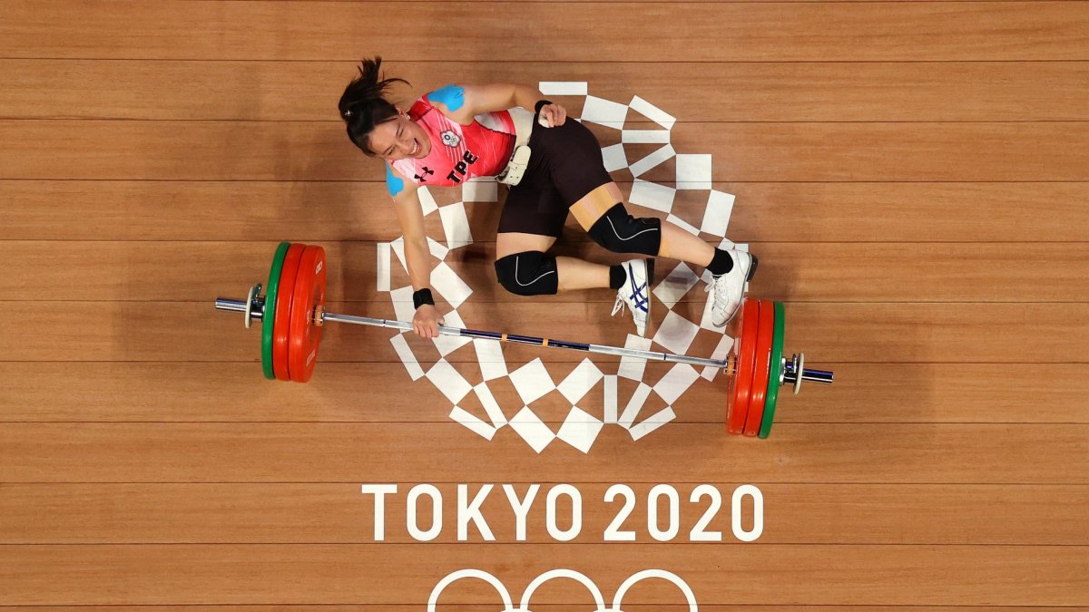 Class weights. Жим штанги на бицепс. Class weights. Barbells (body pump) hd. Class weights.