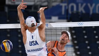 Phil Dalhausser at the net