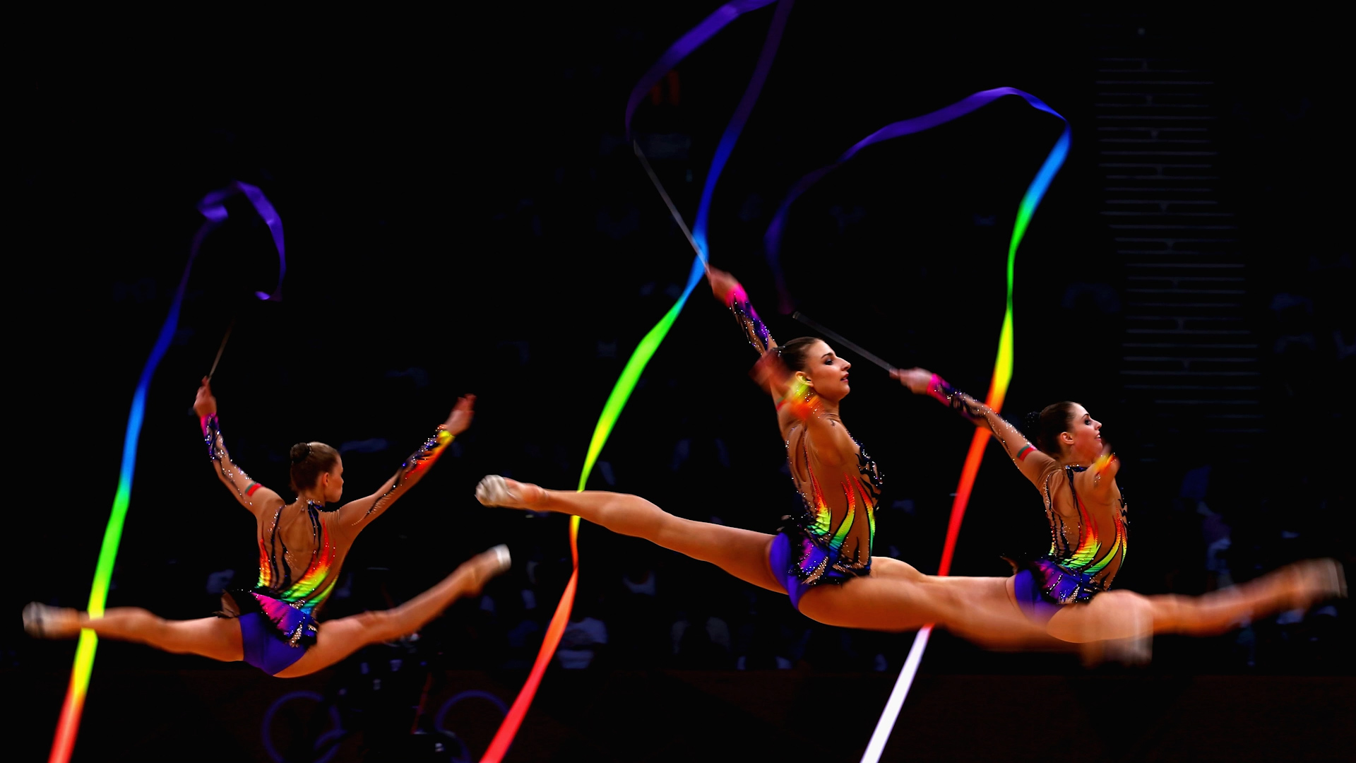 Zeng qualifies to clubs, all-around final at Rhythmic Worlds • USA