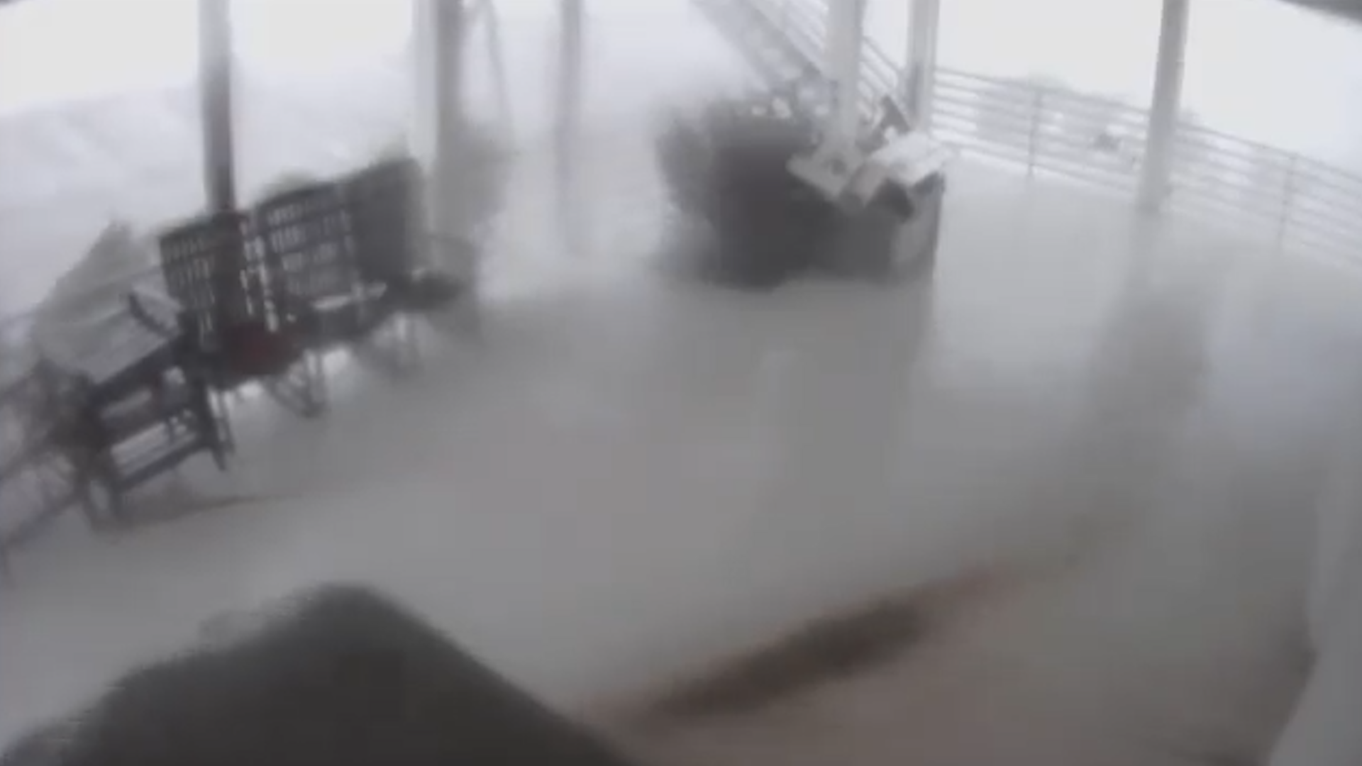 Watch Home Security Cameras Capture Massive Flooding In Louisiana Nbc New York