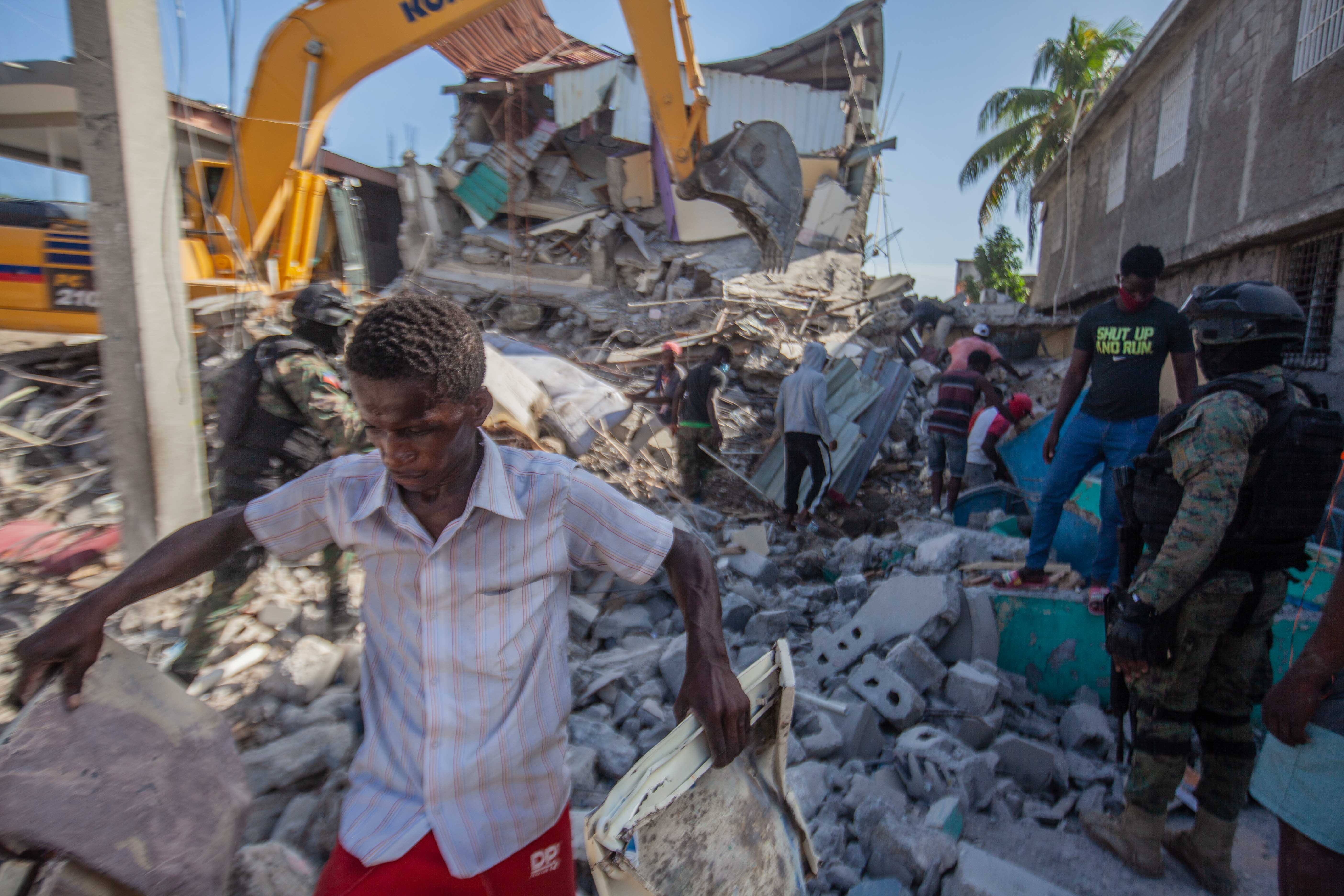 Rescue Teams Search For Survivors Of Haiti Earthquake – NBC New York