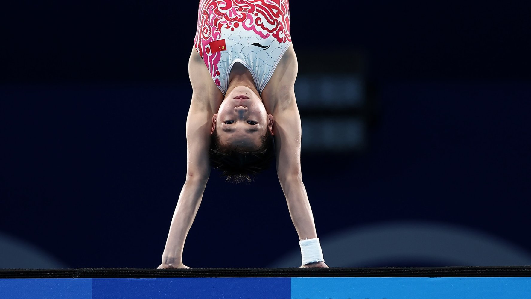 Quan Hongchan Achieves Perfection, Shatters Olympic Record in Women’s