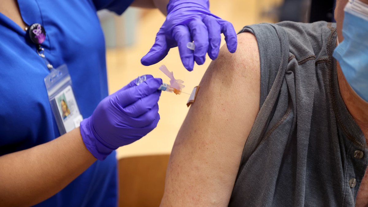 NYC Judge Issues Dad Vaccine Mandate in Order to Visit His 3-Year-Old Daughter - Vimarsana News