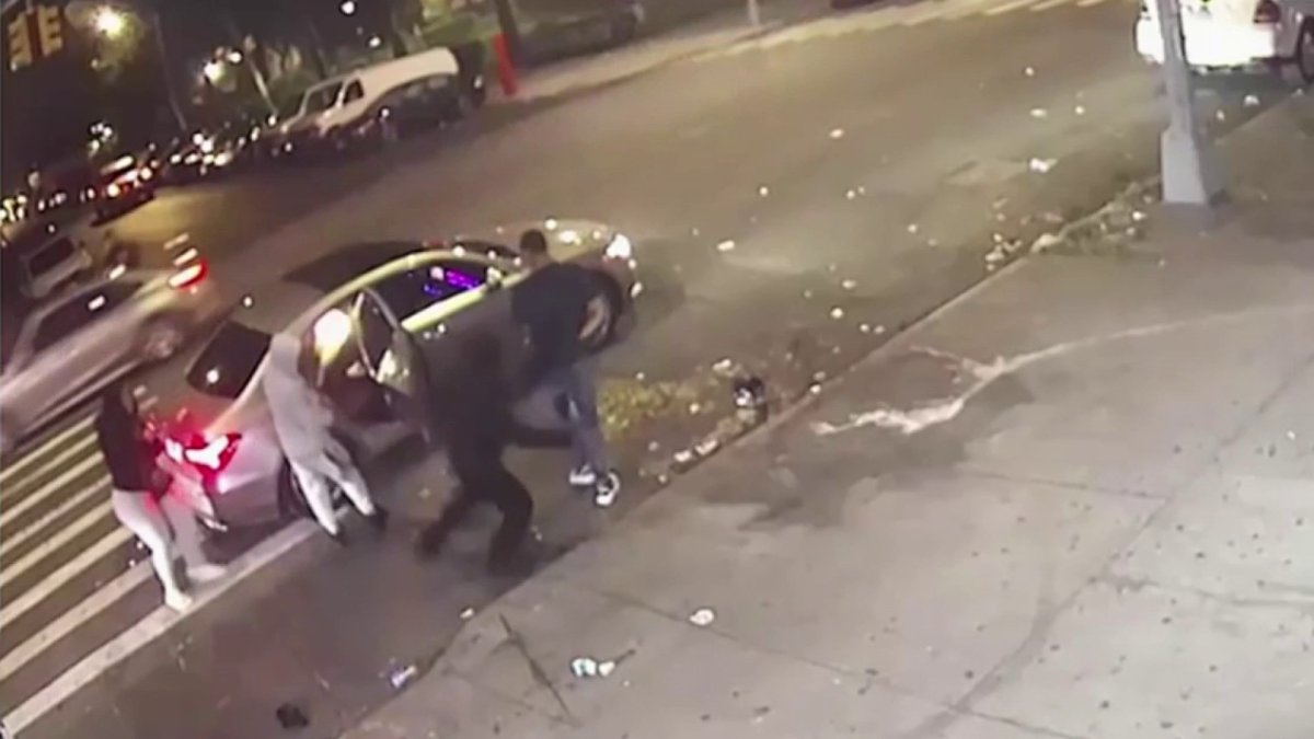 Uber Driver Struck and Killed by Stray Bullet in Harlem – NBC New York