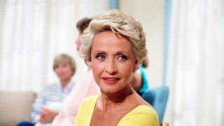 FILE - In this July 1986 file photo, Actress Jane Powell poses for a photo in New York. Jane Powell, the bright-eyed, operatic-voiced star of Hollywood's golden age musicals who sang with Howard Keel in “Seven Brides for Seven Brothers” and danced with Fred Astaire in “Royal Wedding,” has died. Thursday, Sept. 16, 2021. She was 92.