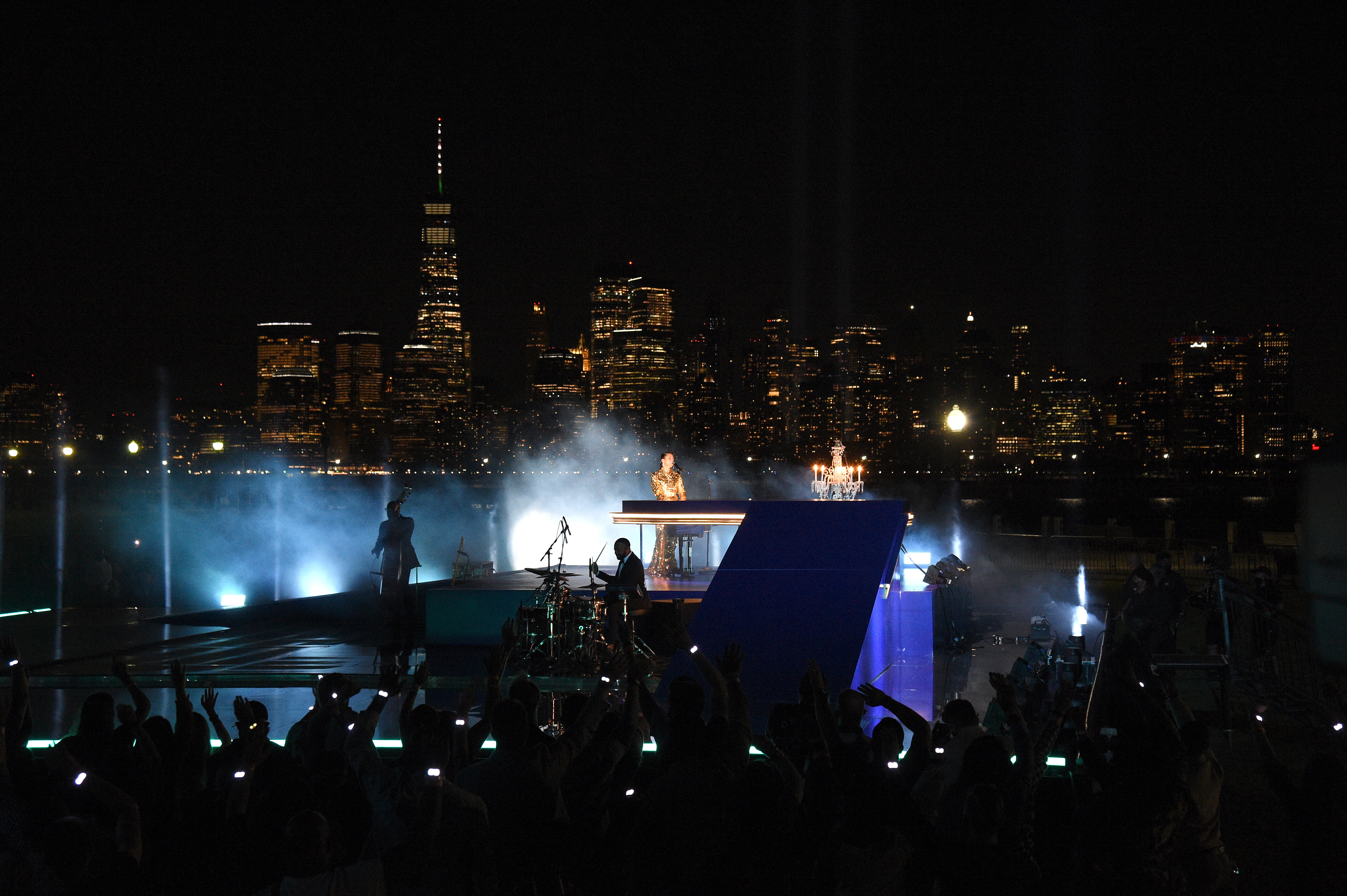 BROOKLYN, NEW YORK – SEPTEMBER 12: In this image released on September 12, Alicia Keys performs onstage at Liberty State Park in Jersey City for the 2021 MTV Video Music Awards broadcast on September 12, 2021.  (Photo by Kevin Mazur/MTV VMAs 2021/Getty Images for MTV/ ViacomCBS)