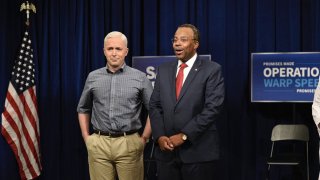 (l-r) Beck Bennett as Mike Pence and Kenan Thompson as Ben Carson