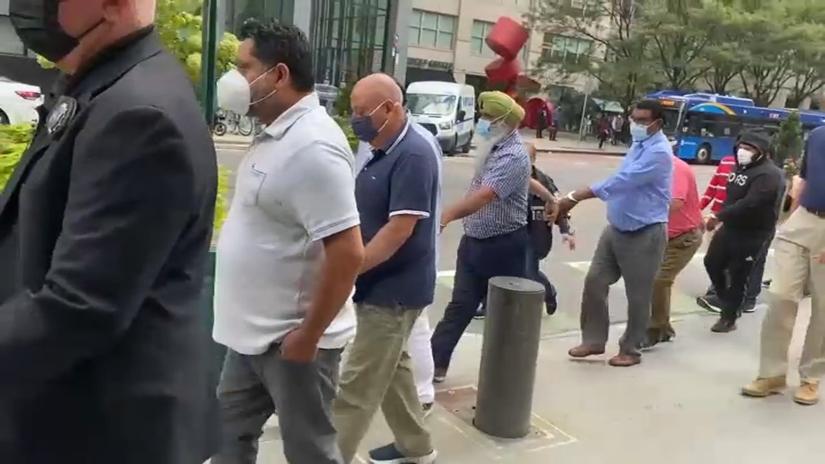 9 Contractors Charged in ‘Brazen’ NYCHA Kickback Scheme Brooklyn DA NBC New York