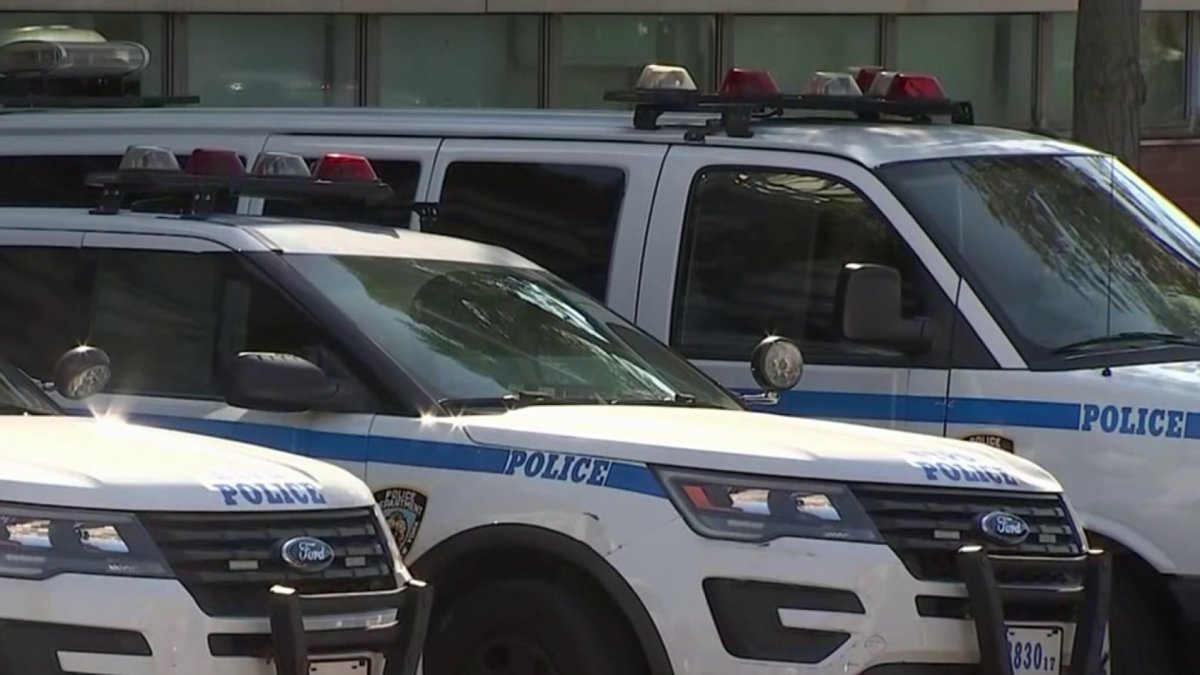 2 Nypd Cops 1 Ex Cop Face Federal Bribery Charges In Alleged Towing