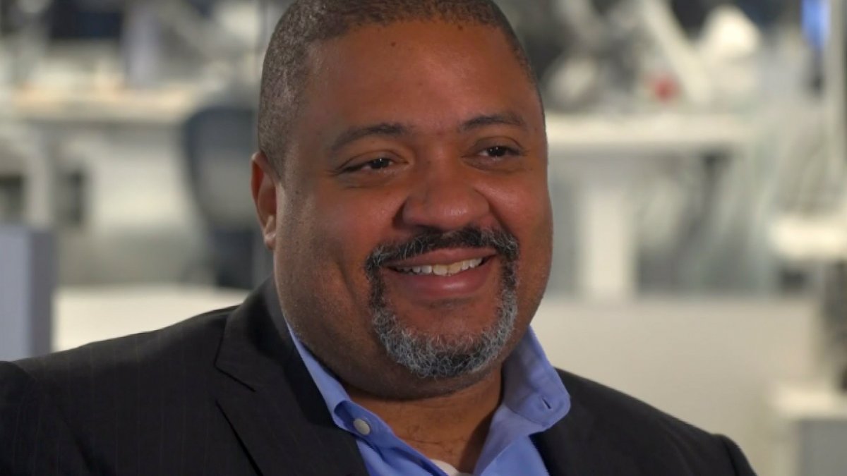 Alvin Bragg Elected Manhattan’s 1st Black District Attorney NBC New York