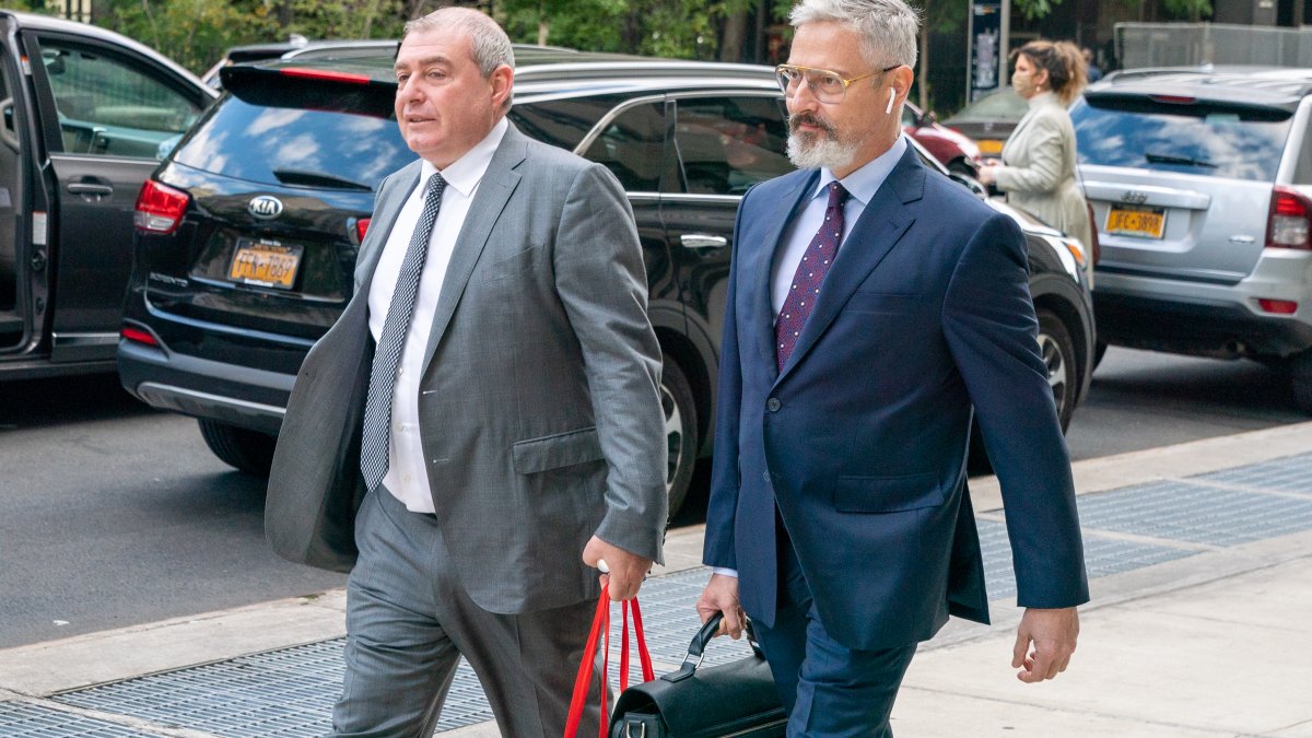 Giuliani Associate Schemed to Get $1M from Wealthy Russian into US Election, Prosecutor Tells NYC Jury - Vimarsana News