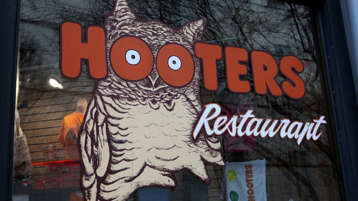 Hooters, Other